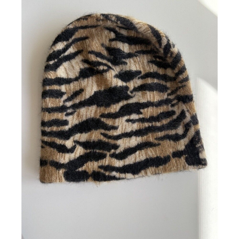 Deena & Ozzy Fuzzy Tiger Leopard Animal Print Angora Blend Beanie Hat Vtg